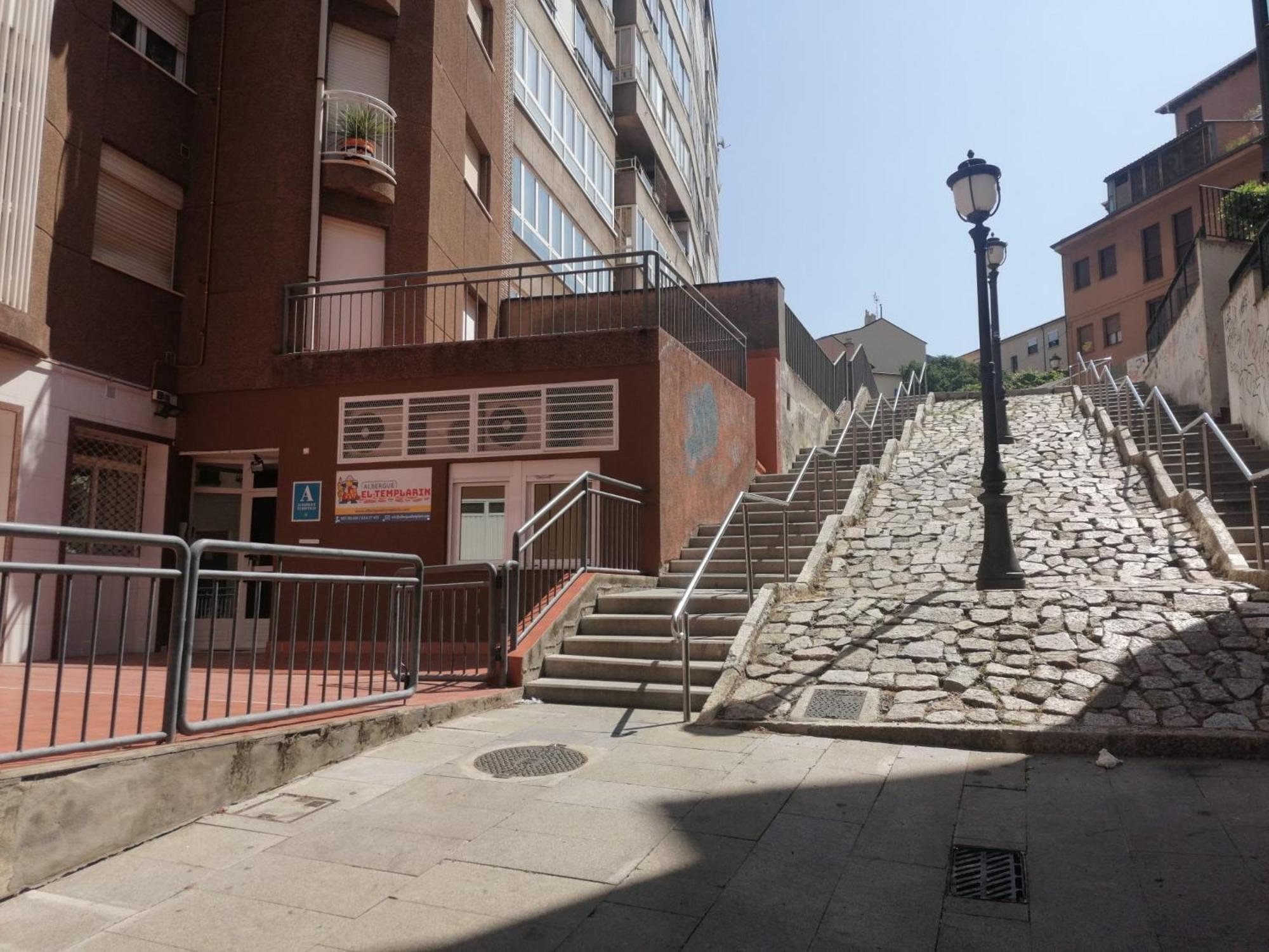 Albergue El Templarin Ponferrada Exteriör bild